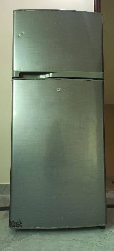 Haier Medium-Sized Fridge in Excellent Condition – Great Price 1