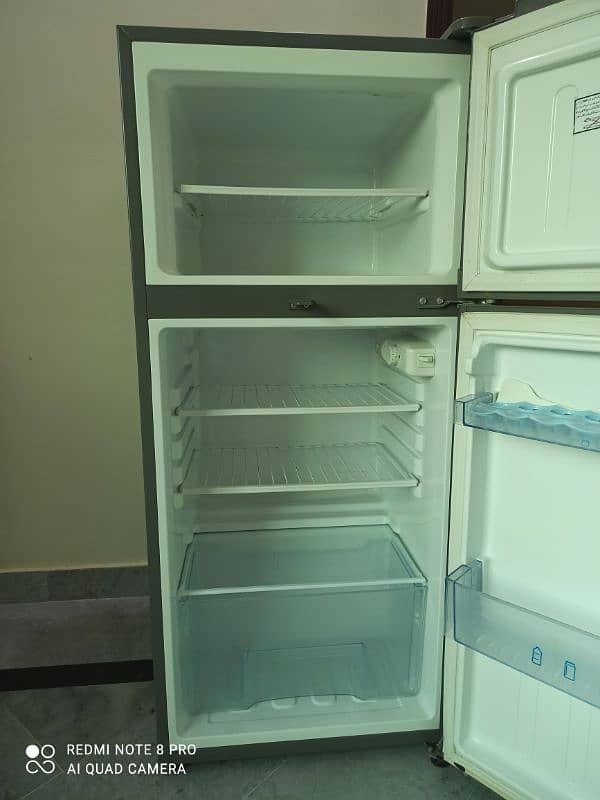 Haier Medium-Sized Fridge in Excellent Condition – Great Price 0