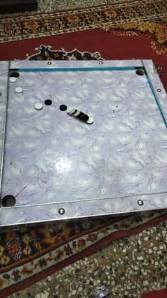 lush condition 10/10 carrom board for sale