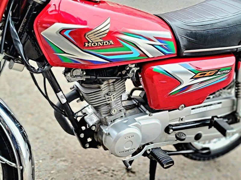 HONDA CG 125 2023 RED MODEL IN SUPER LUSH CONDITION 14