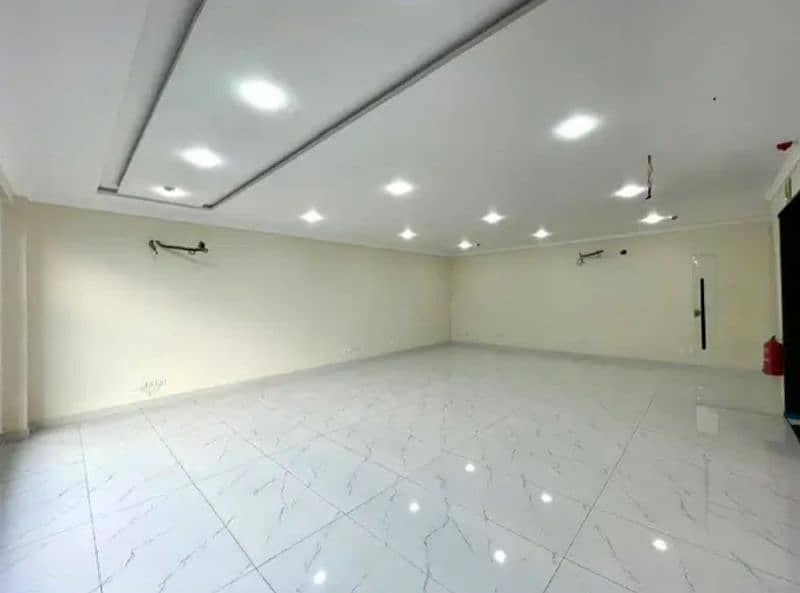 Corner PLaza For Sale on Muree Road Rawalpindi 4