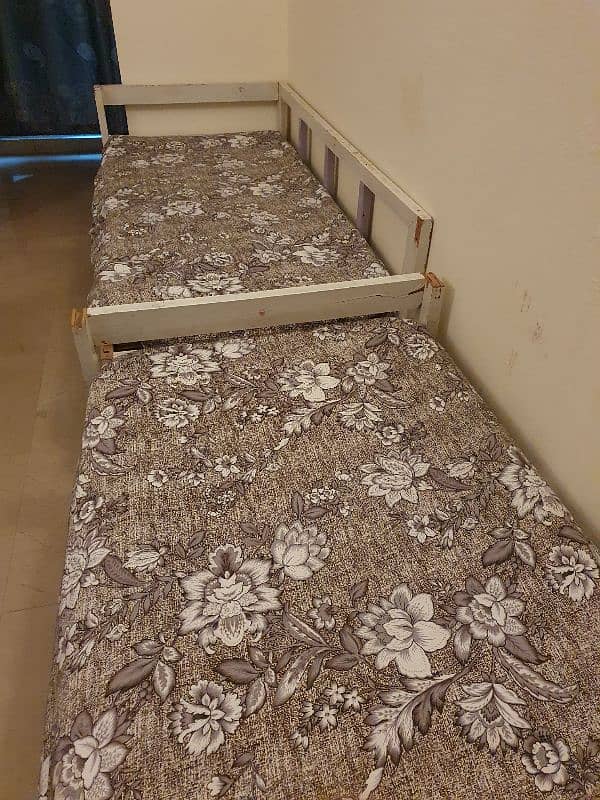 Pure Wood single Beds with mattress 3