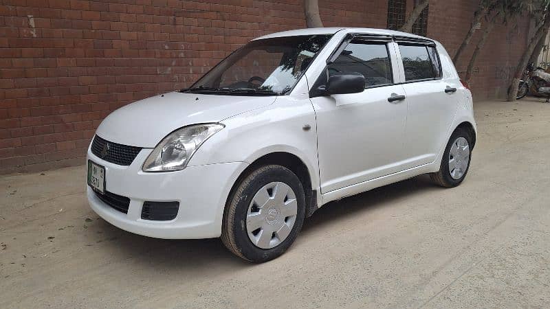 Suzuki Swift 2012 Almost original Btr thn Alto city mehran 1