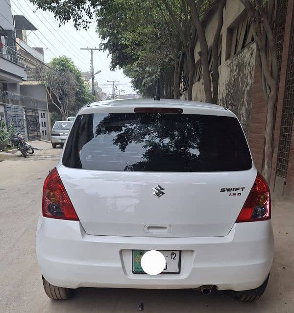 Suzuki Swift 2012 Almost original Btr thn Alto city mehran 3