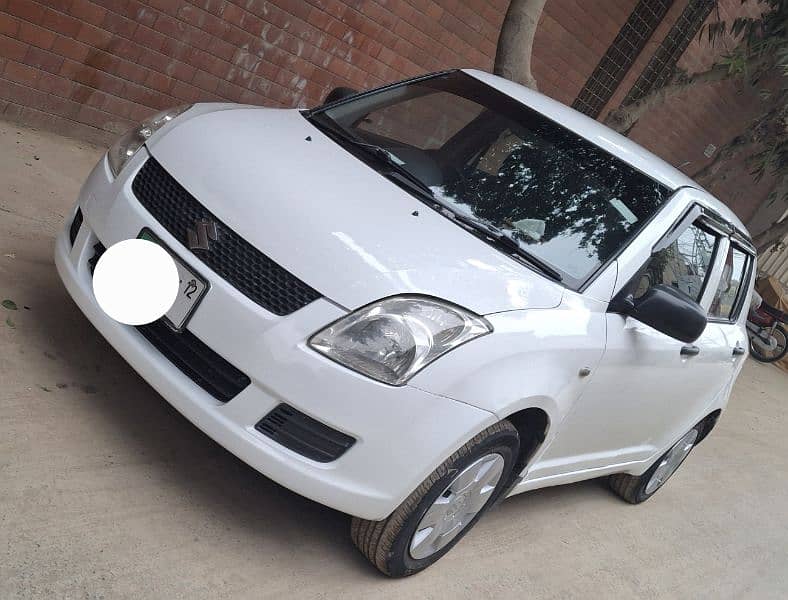 Suzuki Swift 2012 Almost original Btr thn Alto city mehran 6