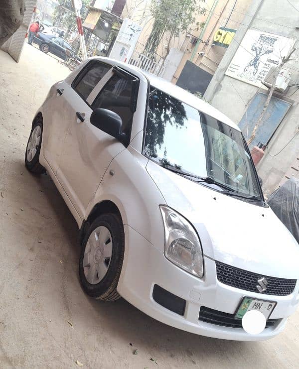 Suzuki Swift 2012 Almost original Btr thn Alto city mehran 8