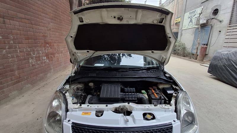 Suzuki Swift 2012 Almost original Btr thn Alto city mehran 13