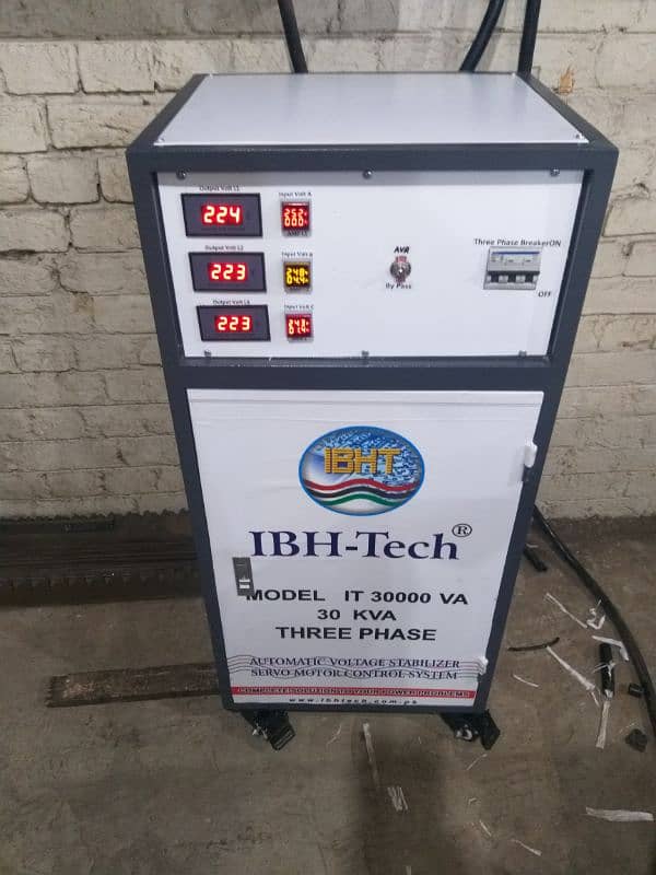 30 KVA Three Phase Stabilizer 1