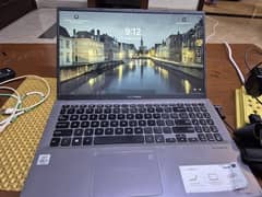 Asus Vivo Book 8/10 Condition