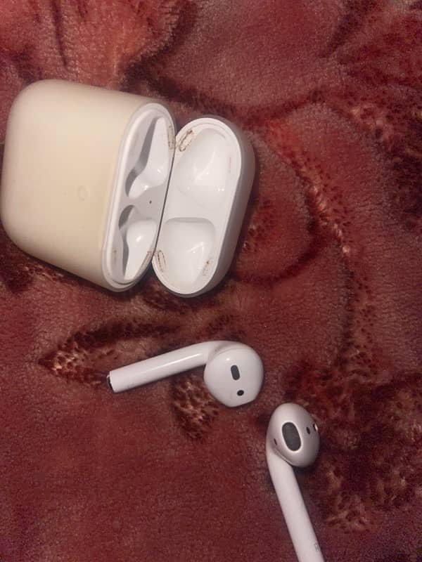 Original Apple airpods 2nd generation With full box 1