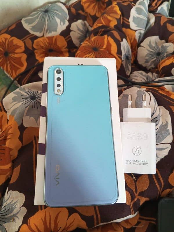 Vivo s1 8GB 256GB 4