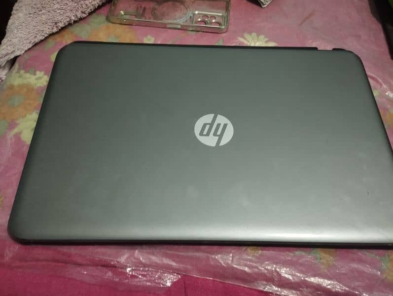 core I 3 laptop 4