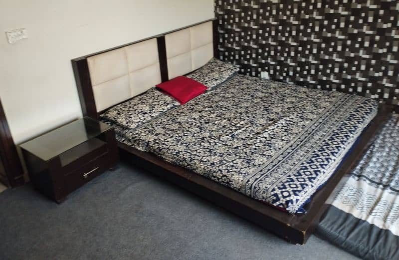 2 single beds in very good condition and some more 4