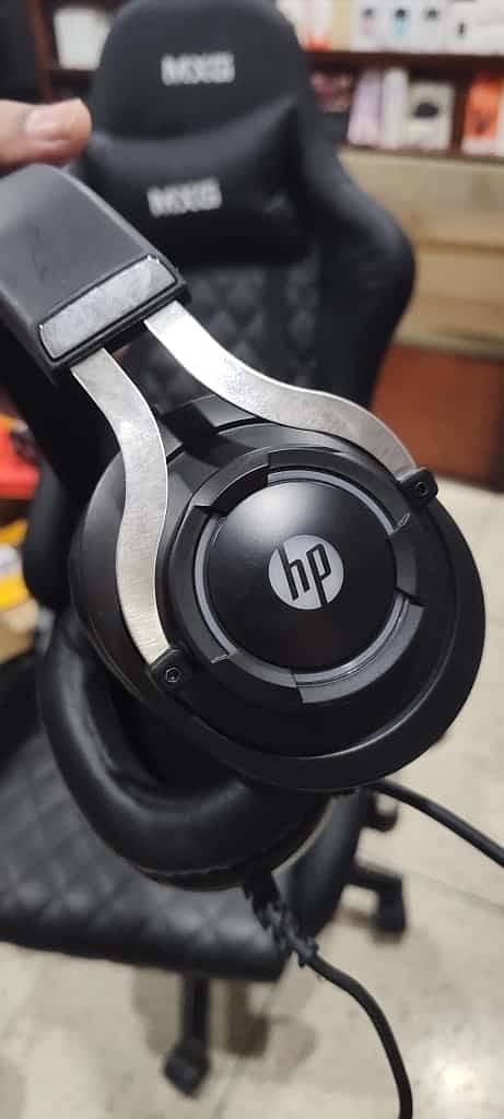 Hp H360G Headphone with Earpads 17