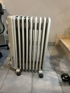 Delongi oil filled fin type electric heater