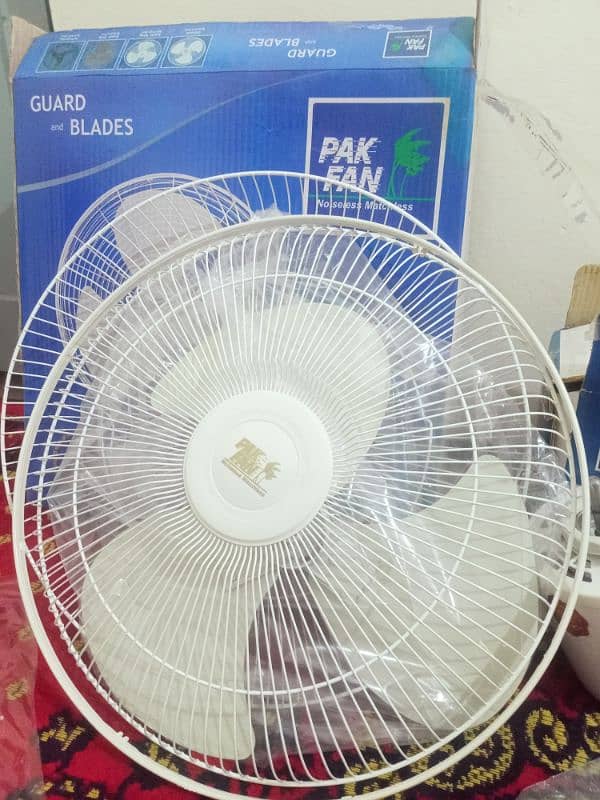 new wall bracket fan 1