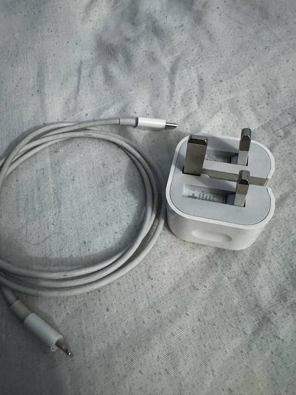 iphone fast charger with cabel 2