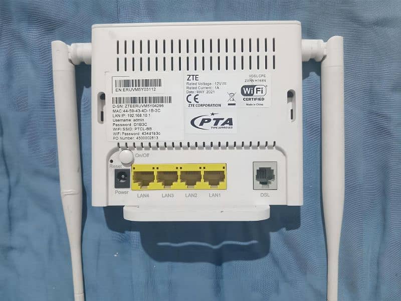 PTCL ZTE VDSL Router with high range wifi 1