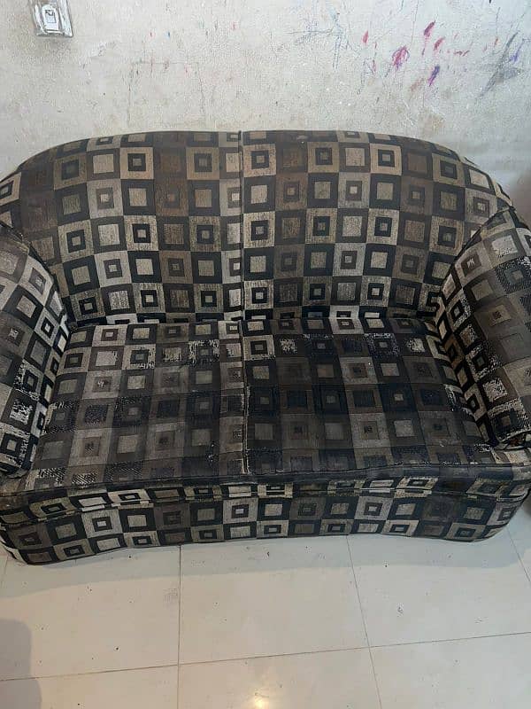 5 seater Sofa Set for sale 3