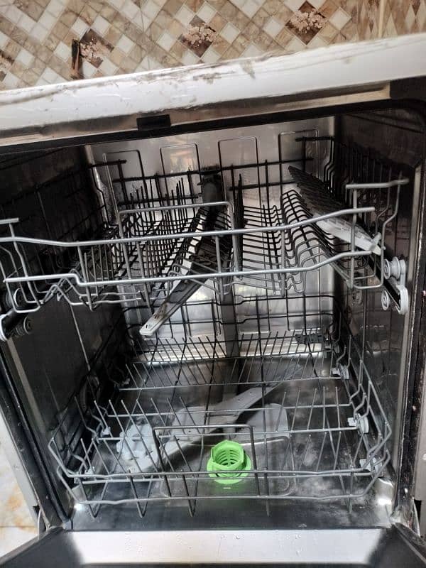 dish washer 3