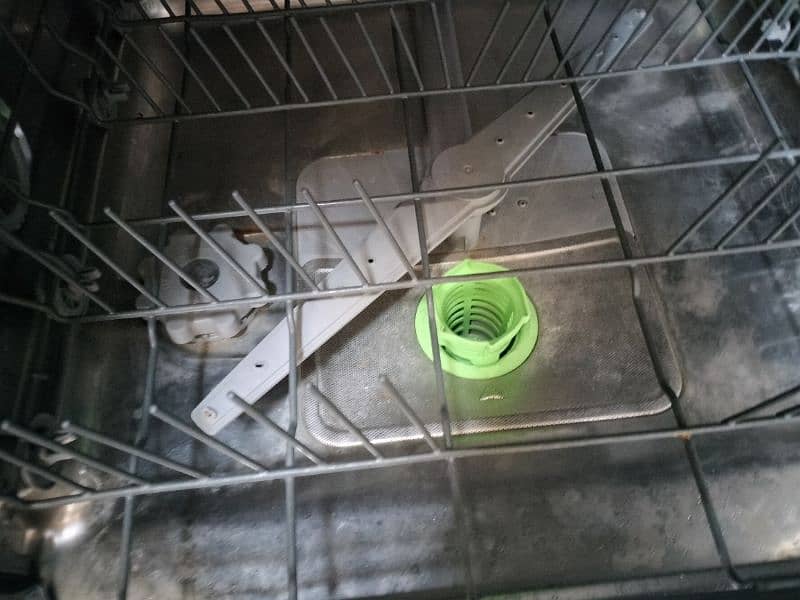 dish washer 4