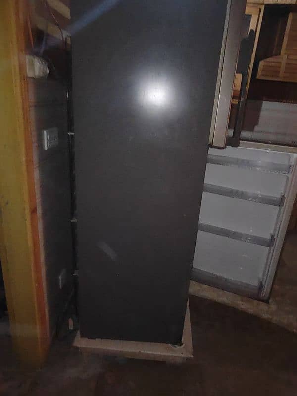 urgent sell hair frige 1