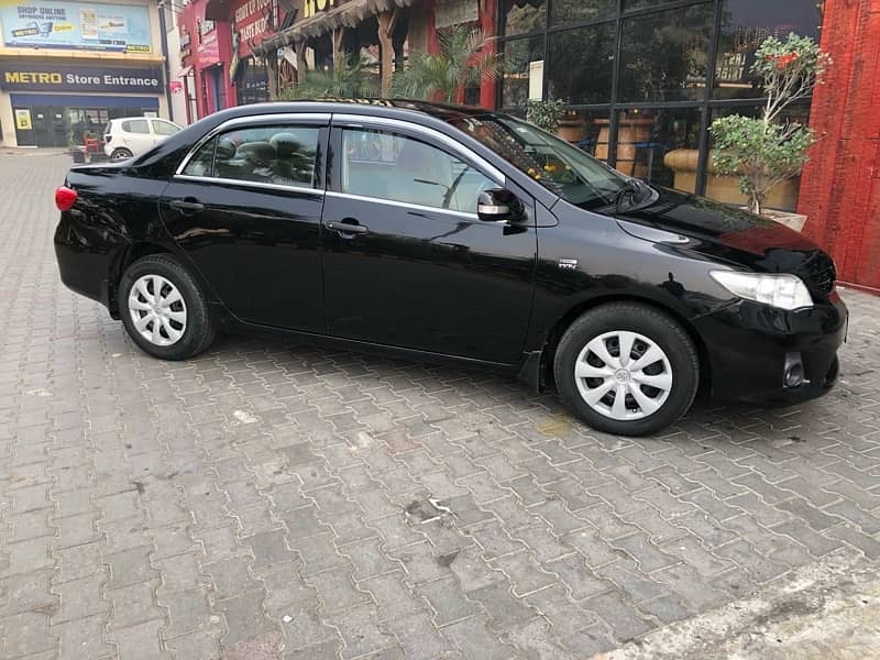 Toyota Corolla GLI 2014 Automatic 1.6 3