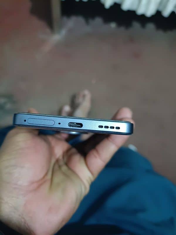 realme 13plus 3