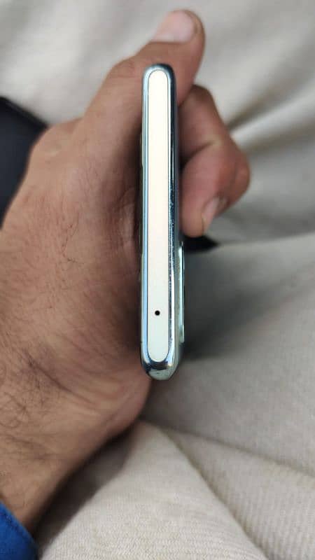 oppo Reno 6 pro 16gb 256 gb ram 2