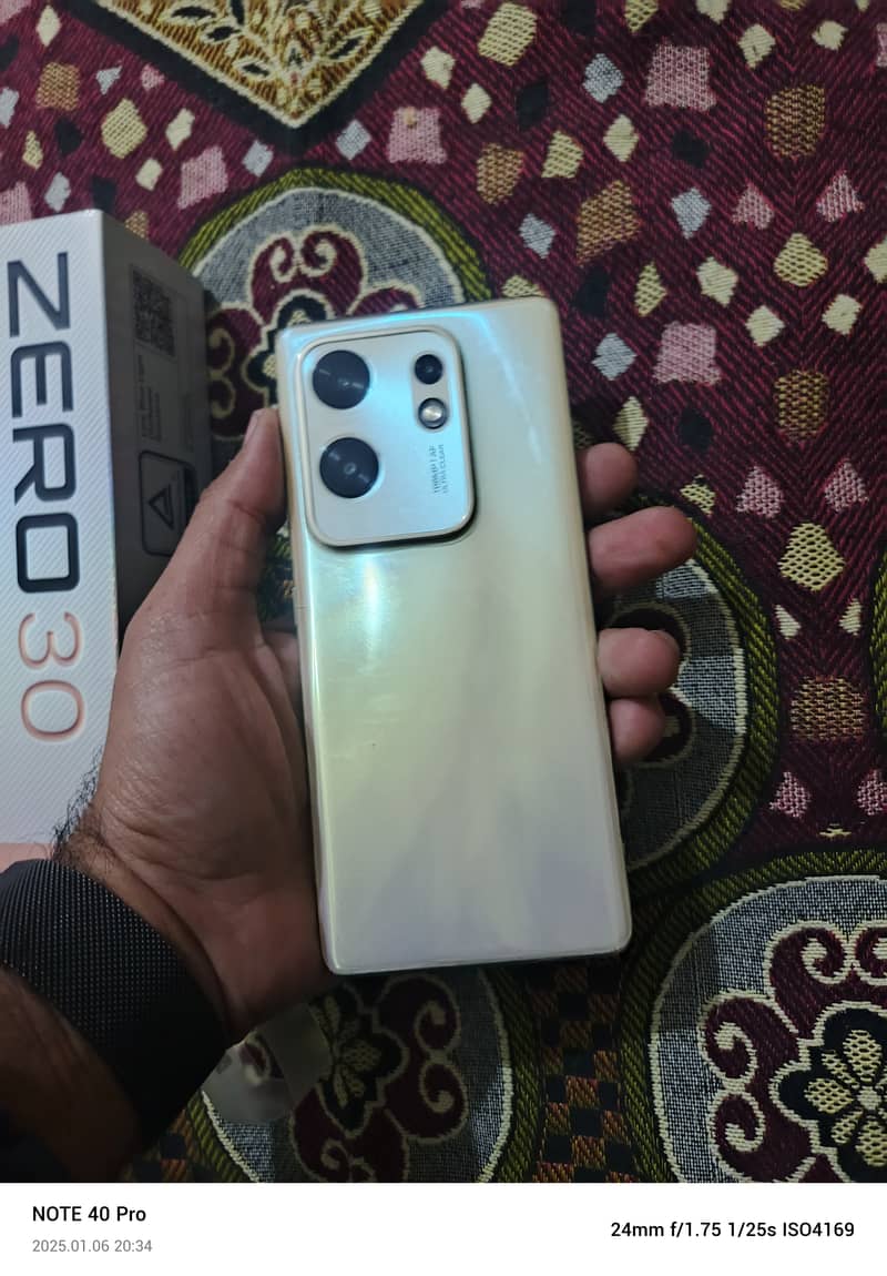 Infinix zero 30 256gb with box pta approved 3