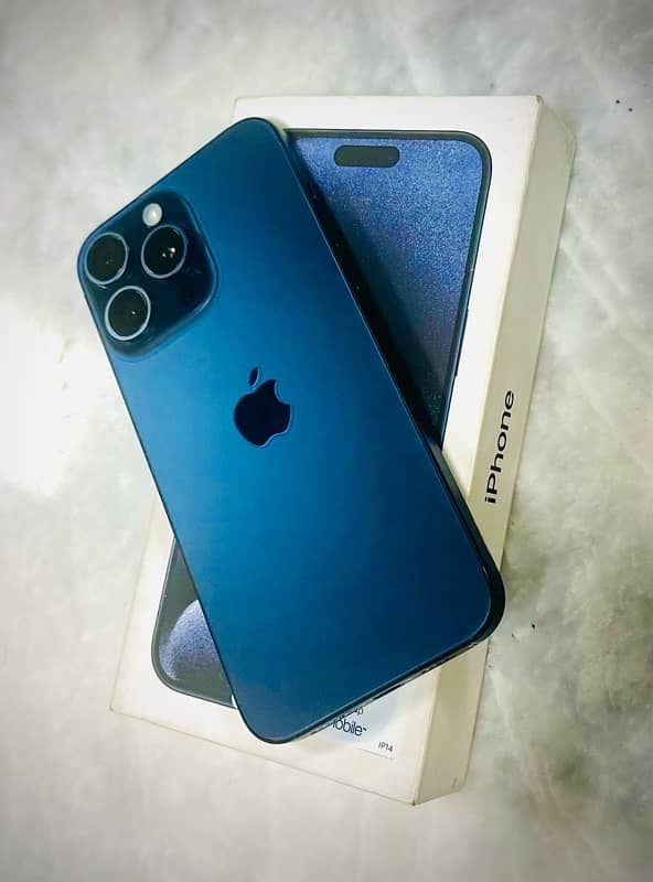 IPhone 15 Pro Max / Jv / 256 GB / contact: 0345-1582671 1