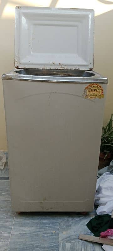 Super Asia washing machine in well condition 3