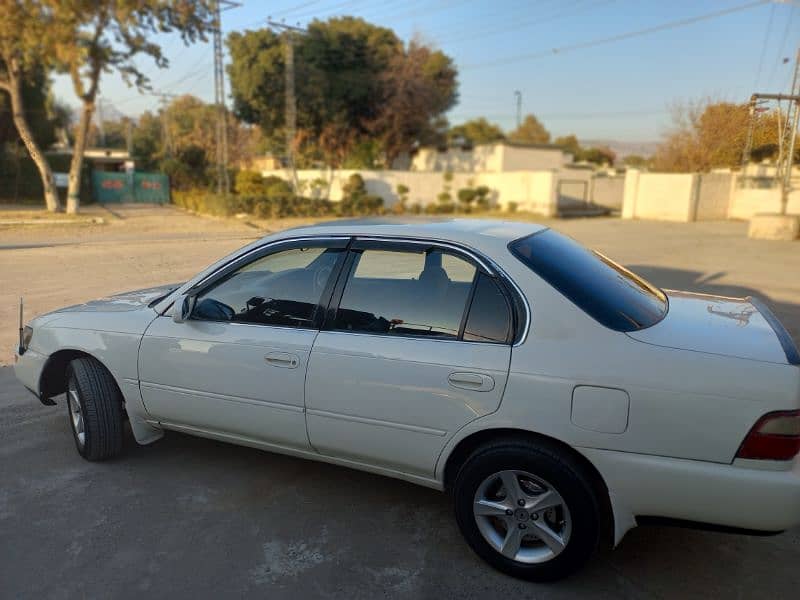 Toyota Corolla GLI 1999 4