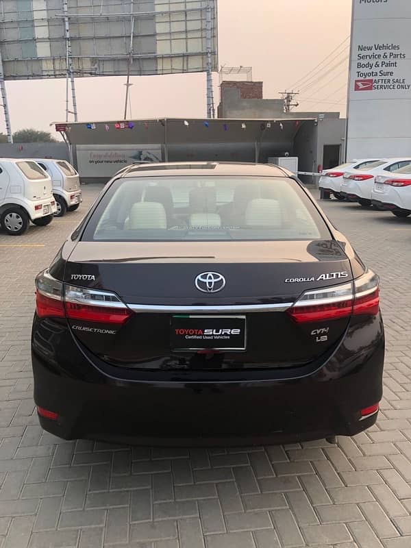 Toyota Corolla Altis 2018 Cruisetronic 1.8 1