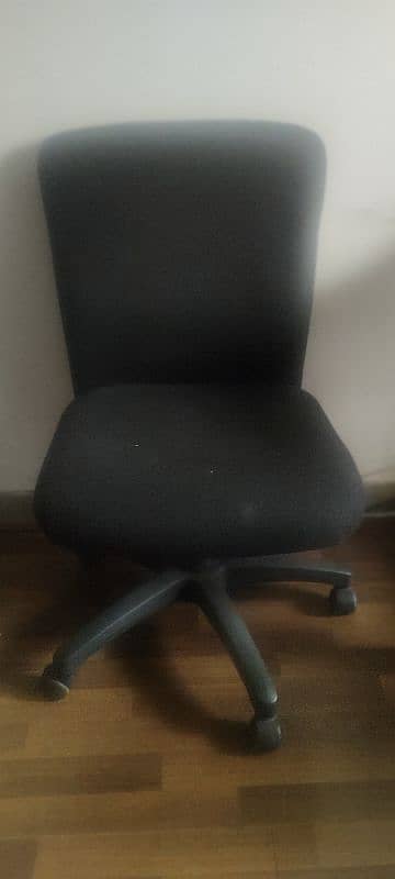 interwood original chair in excellent condition 0