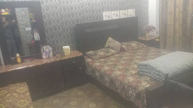 Double bed with side table only 25000.03095472318 0