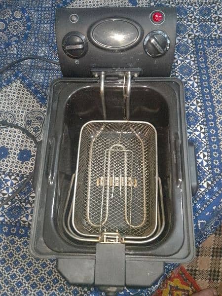 deep fryer good condition 1