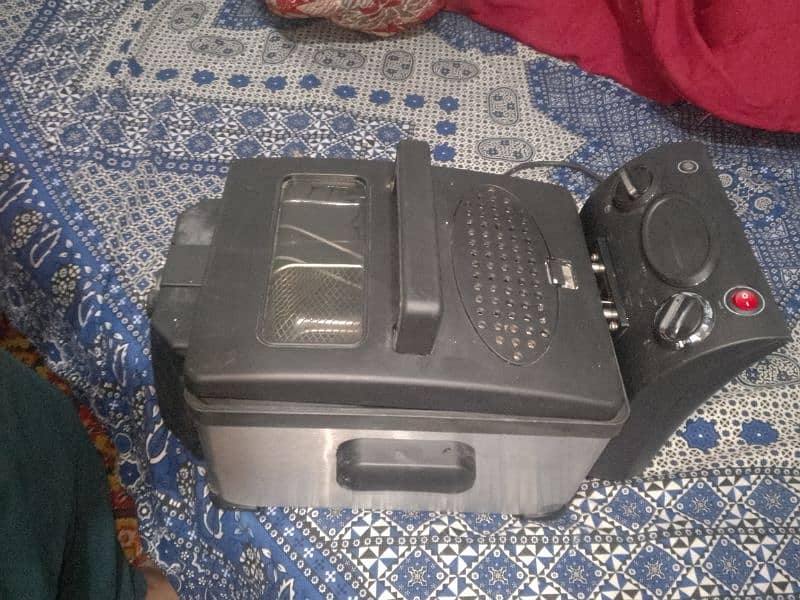 deep fryer good condition 3