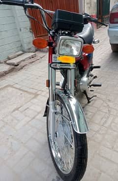 Honda 125 2024 modl new condition