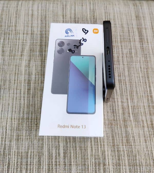 Redmi Note 13 (8/256 GB) in 11 months warranty 4