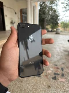 iphone 8plus waterpack LL/A model non pta in new condition