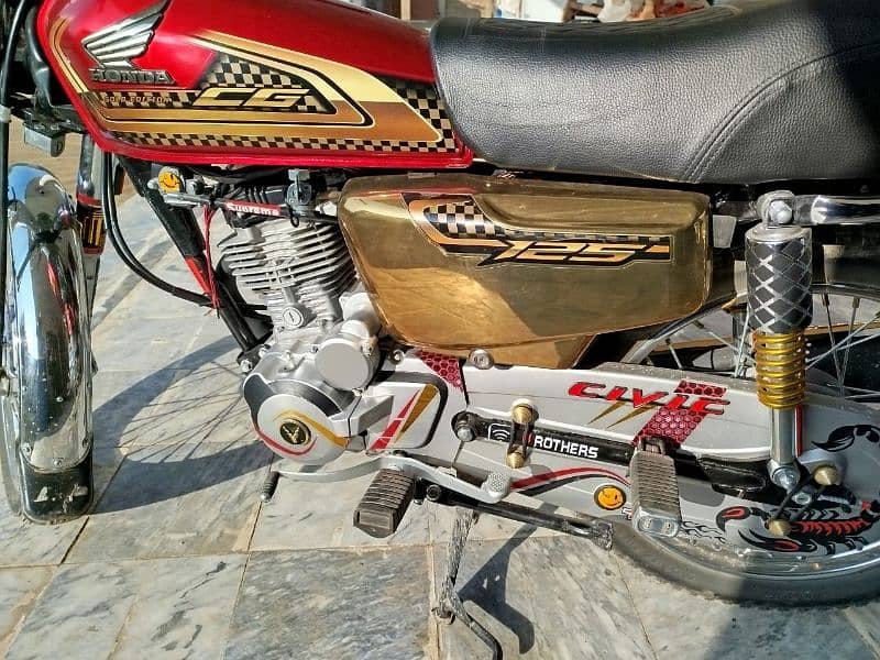 Honda 125 Gold Edition 0