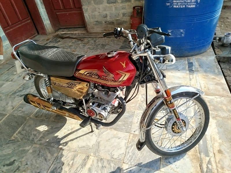 Honda 125 Gold Edition 1