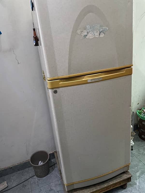 DAWLANCE REFRIGERATORS FOR SALE 0