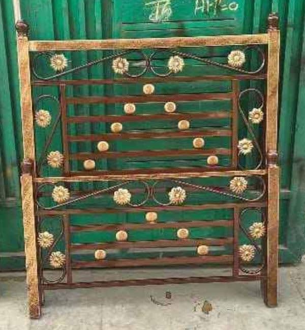 iron bed single final price 11500 9