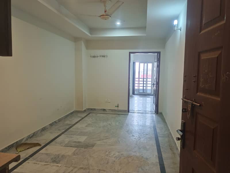 1Bedroom Apartment For rent On Prime Location Of d_17 7