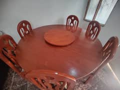 Dining table with 6 chairs sett. .