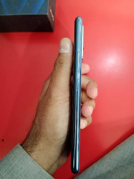 Vivo V21e 8gb Ram 128gb rom contact number 03036558586 2