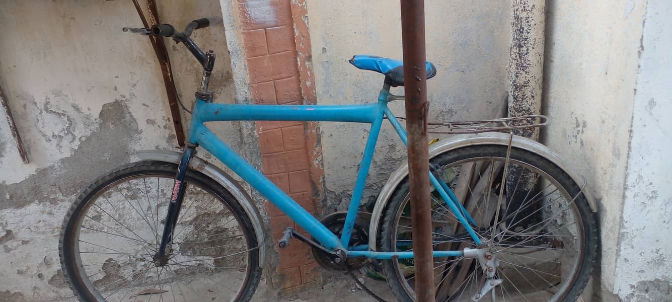 Large size affordable bicycle for sale. 0