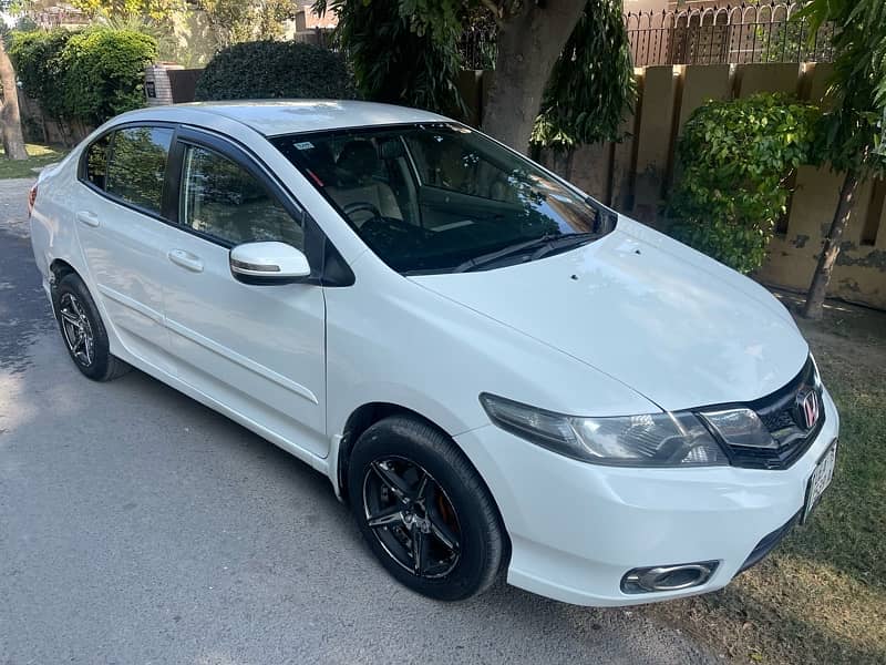 Honda City IVTEC 2018 1.3 auto first hand orginal condition 0